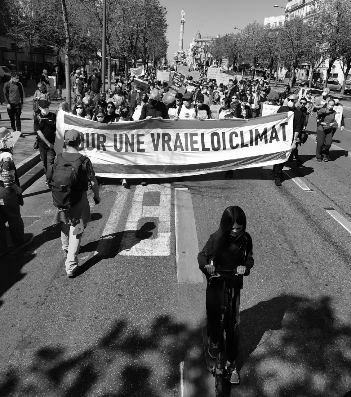 Photo d'une manifestation pour une vraie loi climat